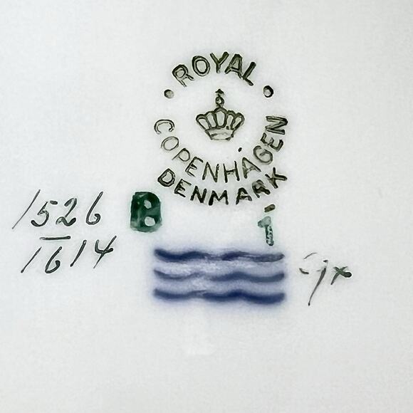 Royal Copenhagen Frijsenborg Large Rim Soup Bowl 1614 Flowers Scalloped Rim - Picture 5 of 13